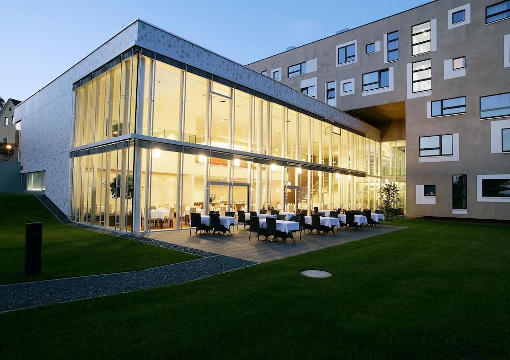 Hotel Die Zeit Sankt Veit an der Glan Extérieur photo