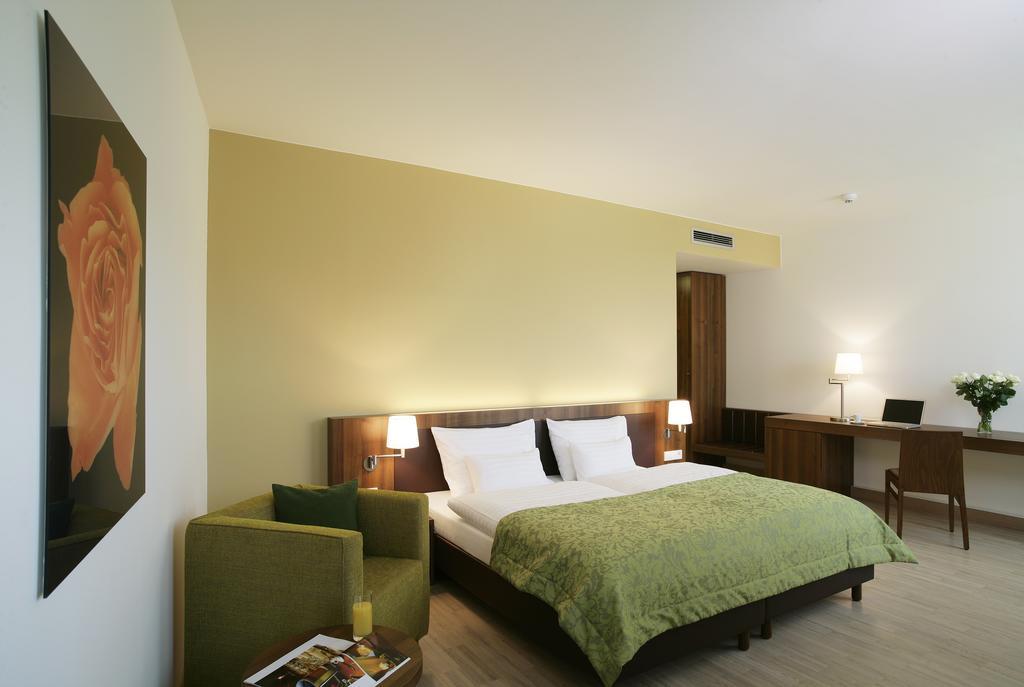 Hotel Die Zeit Sankt Veit an der Glan Extérieur photo