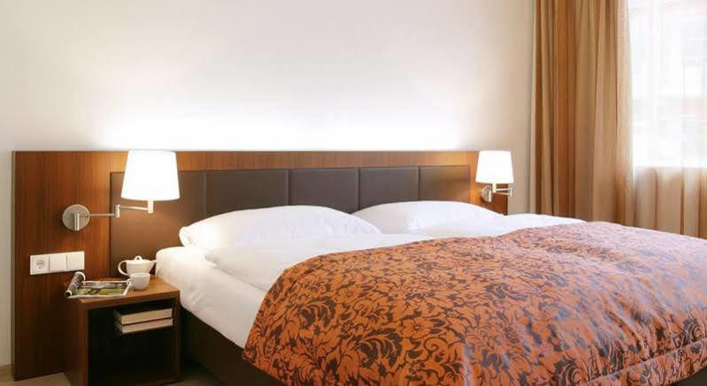 Hotel Die Zeit Sankt Veit an der Glan Extérieur photo